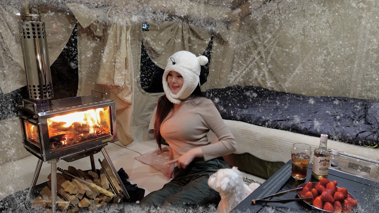 ❄️ 눈 찾아 삼만리…🚗 눈 쌓인 폐교에서 우드앤번 화목난로 첫 개시🔥동계캠핑 - BINA비나 썸네일